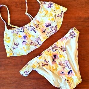 Old Navy Floral Bikini Set - Yellow and Purple Size M Very Good Condition
